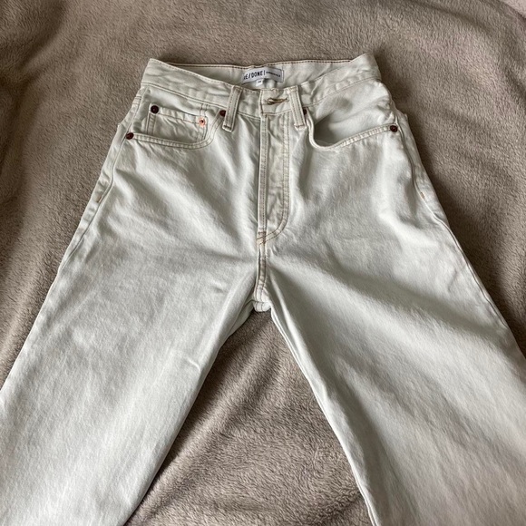 RE/DONE ORIGINALS- White / Bleach Light Wash Wide Leg Jeans - Picture 2 of 8